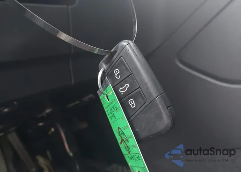 2021 Volkswagen Atlas 2.0T Se z USA, uszkodzony, nr VIN 1V2LP2CA6MC509313